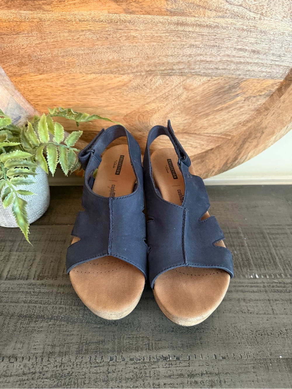Collection By Clarks Women's Annadel Bari Navy Nubuck Leather Cork Wedges Size 9